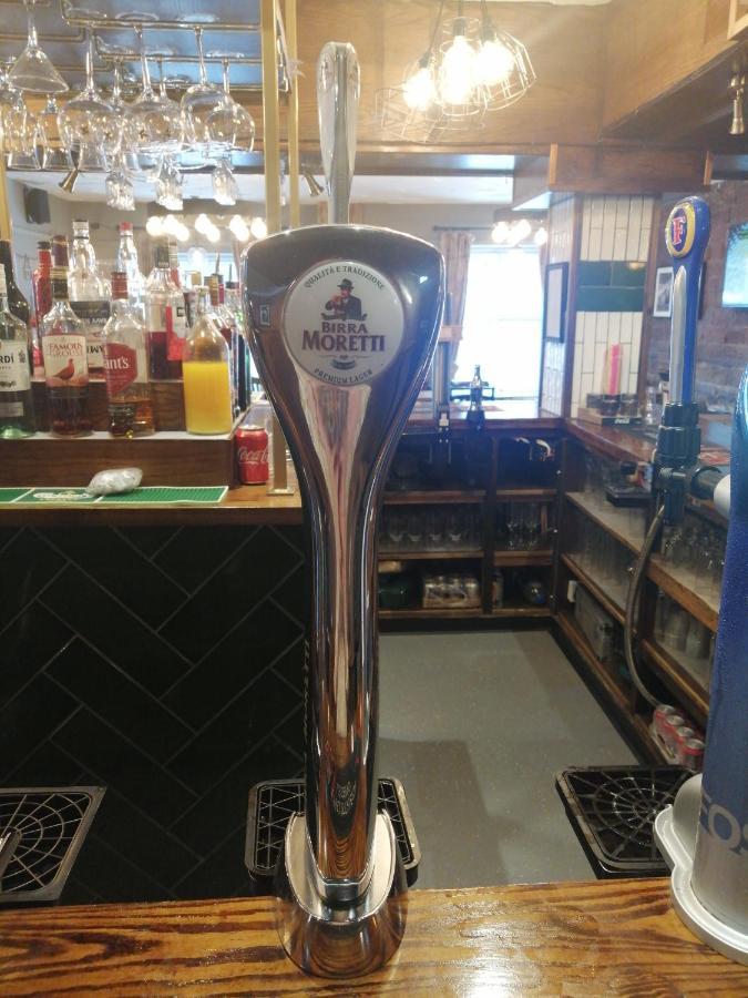 فندق The Castlegate Arms بنريث المظهر الخارجي الصورة