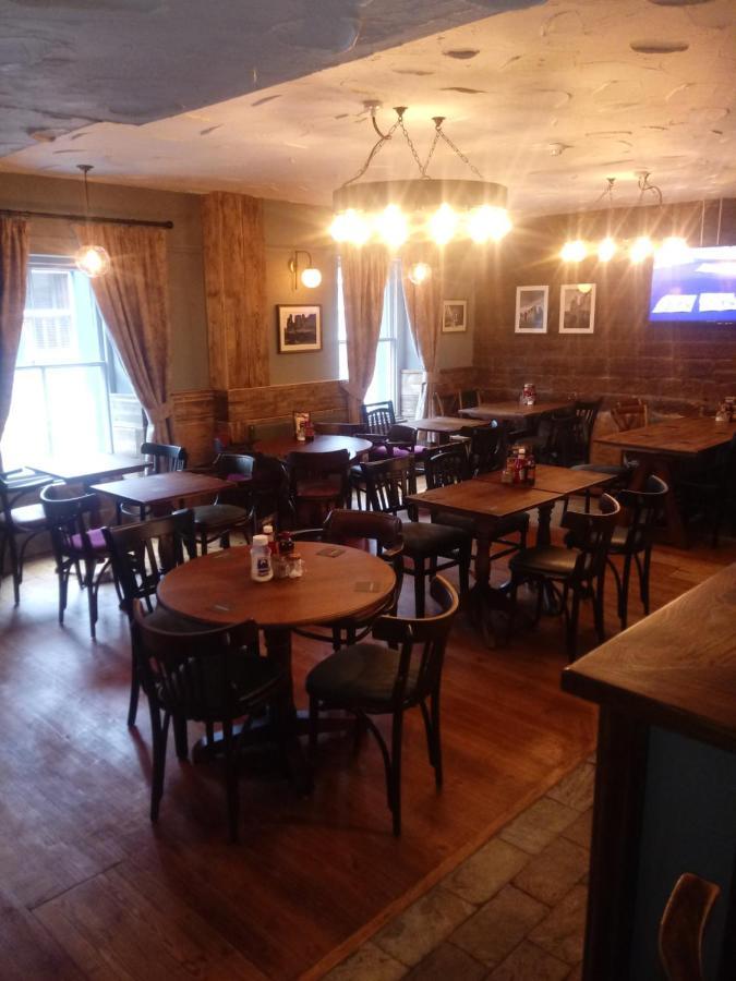 فندق The Castlegate Arms بنريث المظهر الخارجي الصورة